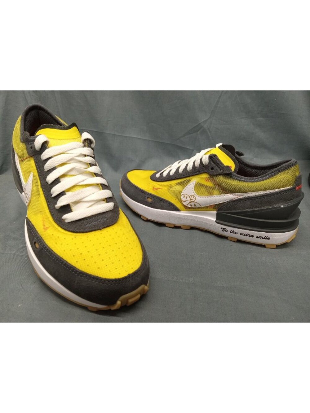 Nike Waffle One (GS) Sneakers "Go The Extra Smile" Boys Size 4.5 NEW IN BOX!